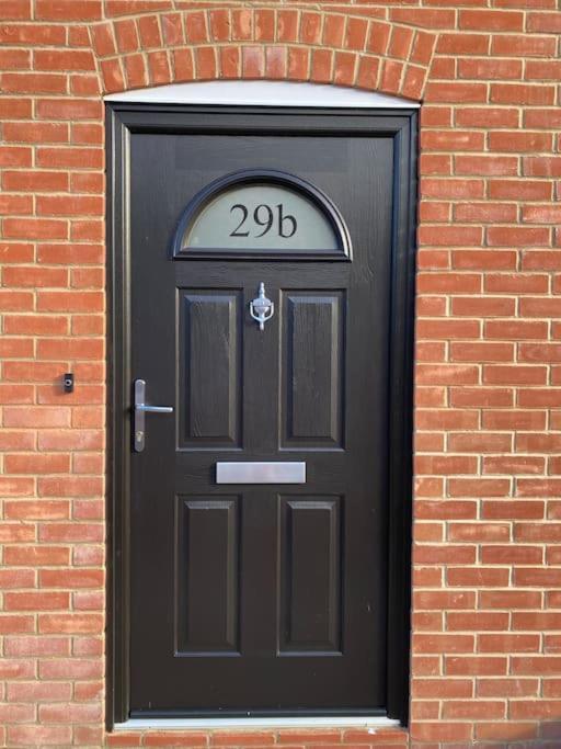 Apartment New - Minutes Walk To Cathedral Salisbury
